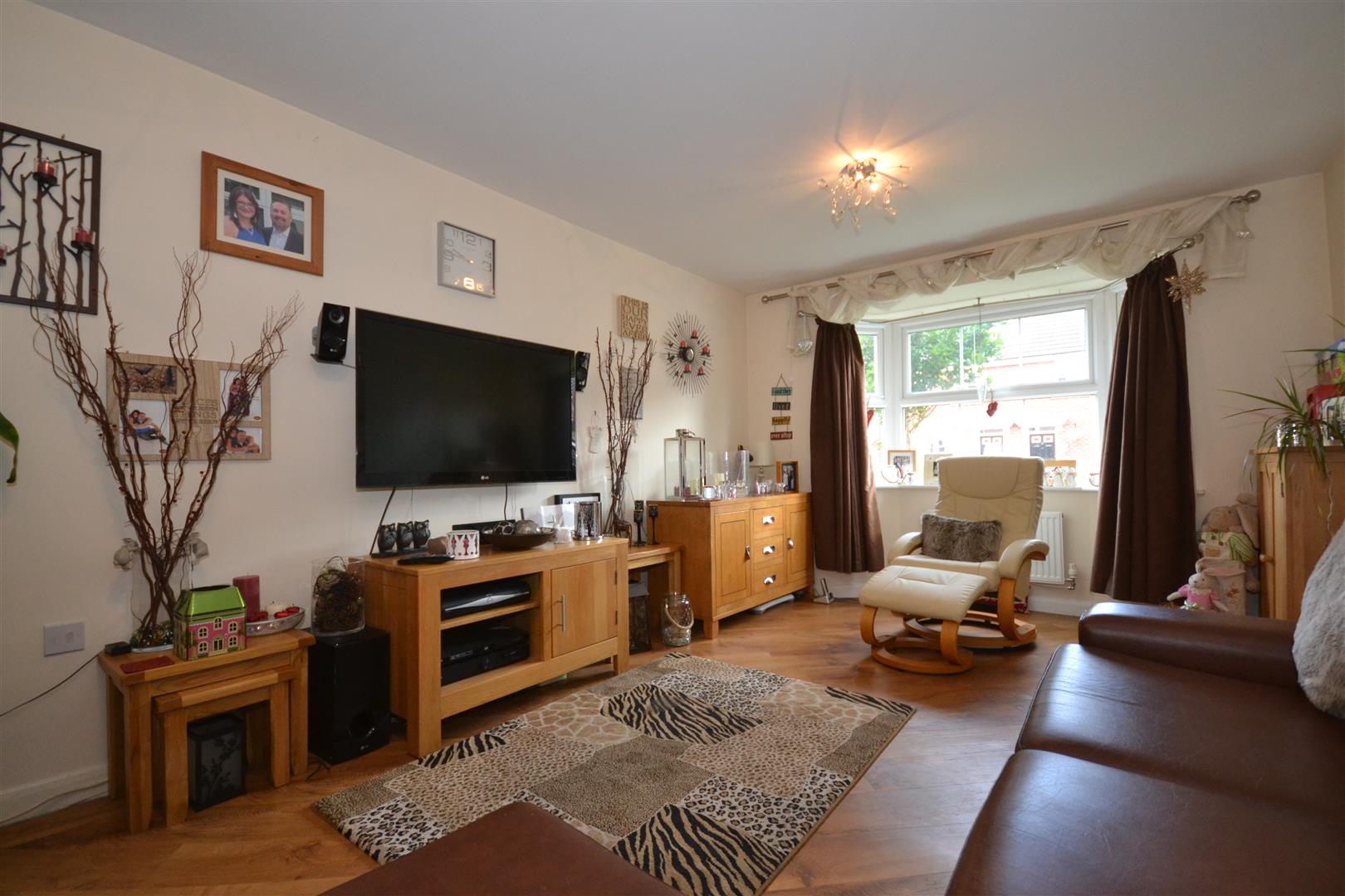 4 bed property in Leyland Drive, Chorley